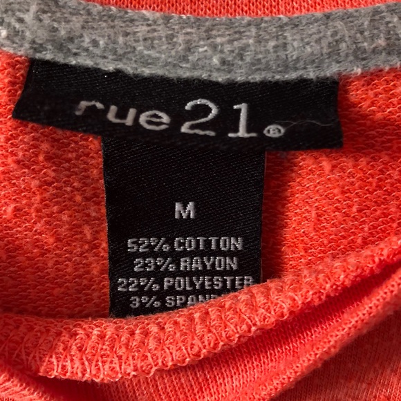 Rue 21 long sleeve - Picture 2 of 2